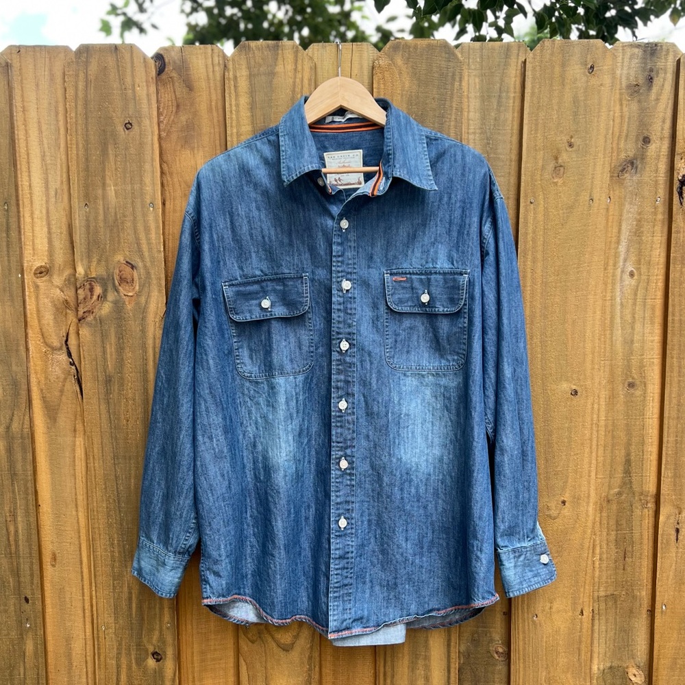 Orvis Dark Blue Denim Button Down  2 Front Pockets Orange Stitch Hemmed Shirt XL
